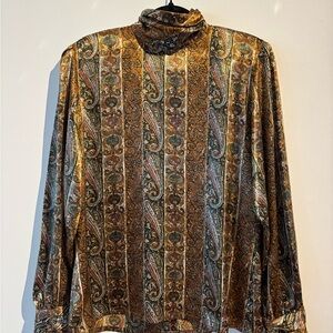 Vintage Paisley Long Sleeve Shirt, button down back detail